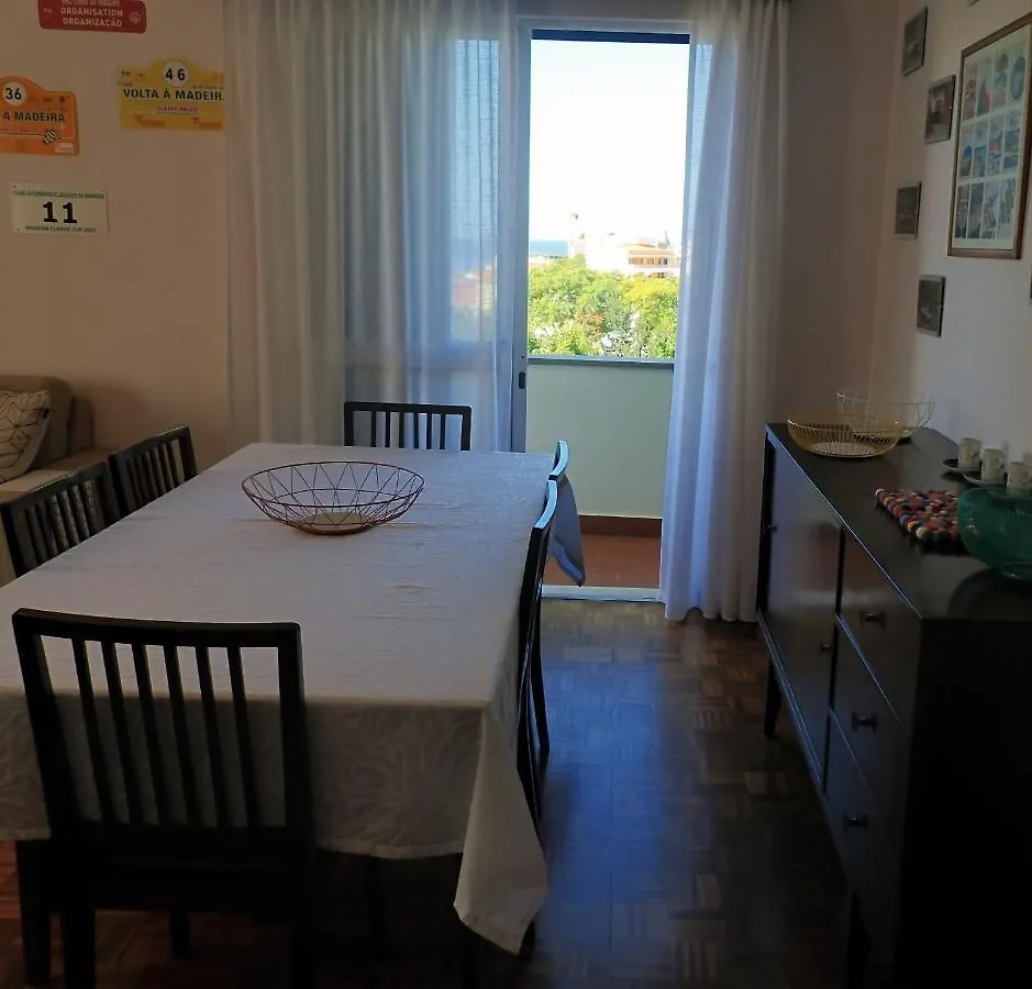 Funchal Petrolhead Apartment