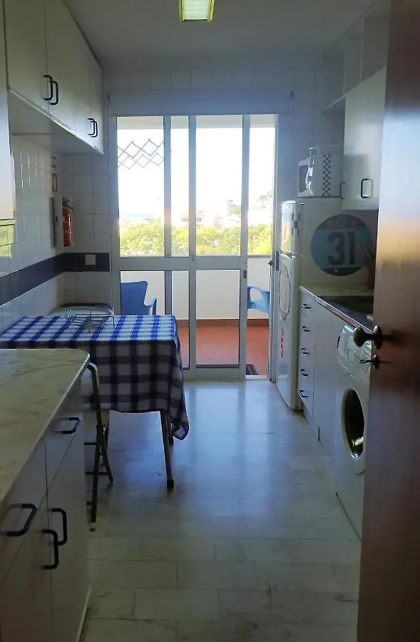 Funchal Petrolhead Apartment フンシャル