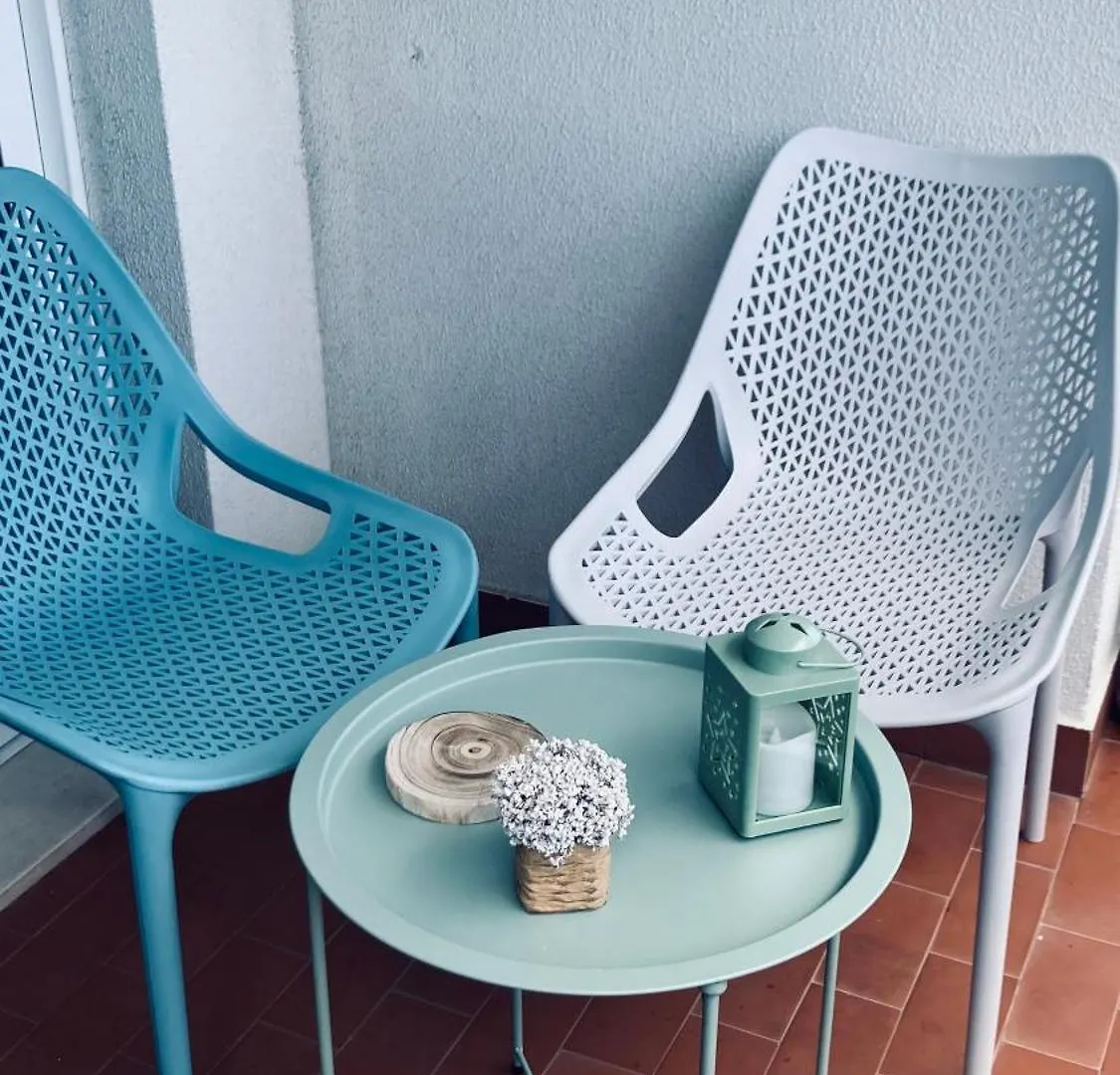 Funchal Petrolhead Apartment ポルトガル