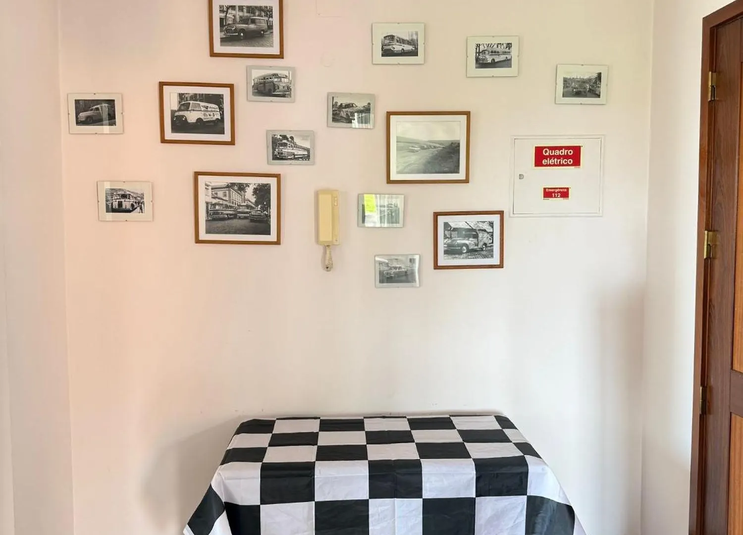 Funchal Petrolhead Apartment  フンシャル